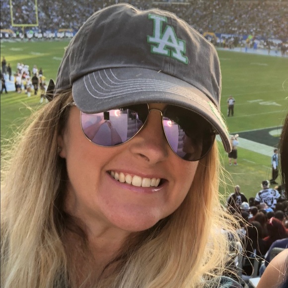 Meet your Posher, Kelly - Picture 1 of 1